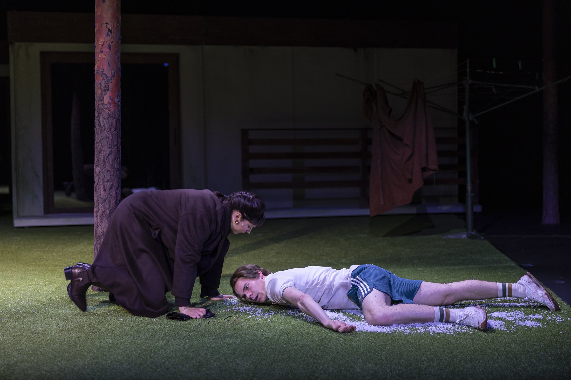 jyväskylän_kaupunginteatteri_kato_mua_kun_mä_puhun_sulle_8